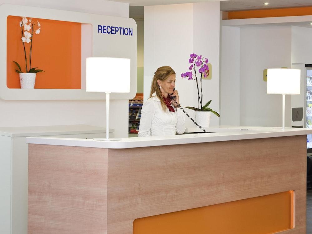 Ibis Budget Bordeaux Aeroport Мериньяк Екстер'єр фото