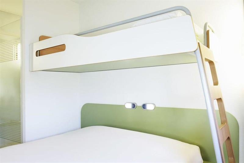 Ibis Budget Bordeaux Aeroport Мериньяк Екстер'єр фото